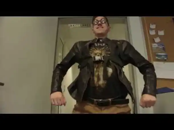 Behind the scenes: HandOfBlood & Der Löwenkindpulli