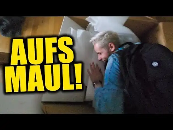Rewi packt sich ordentlich AUFS MAUL