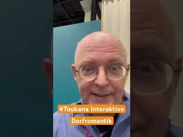 Die #Dorfromantik-Entwickler und @KurzgesagtDE auf der #gamescom! #shorts [Deutsch]